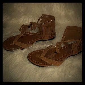 Fringe sandal with ankle wrap tie